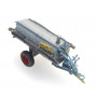 Liquid manure spreader