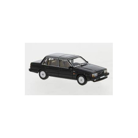 Volvo 740 - Black