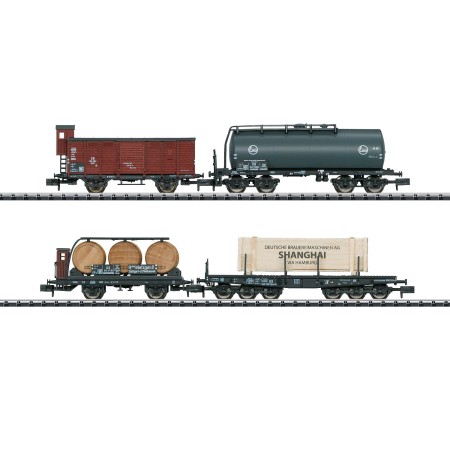 4 german freight cars, Minitrix 15421 (N)