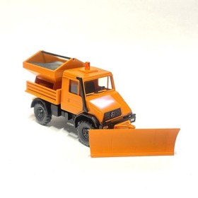 Unimog, With plow and gravel dispenser - Wiking (H0)