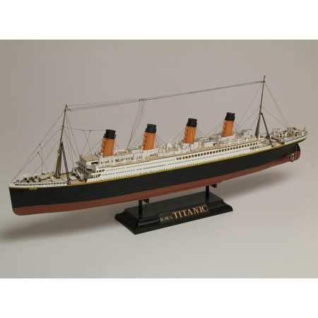 Gift-Set 'Titanic' -Airfix 50146A 1:400