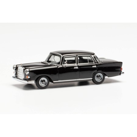 MB 200, Svart Herpa - (H0)