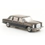 Mercedes 220 D Lang (W115), Svart