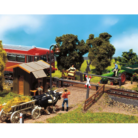 Faller 120170- Field track crossing, scale 1:87