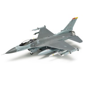 Tamiya 60788, Lockheed Martin F-16CJ [BLOCK50] FIGHTING FALCON® W/FULL EQUIPMENT, byggsats skala 1:72